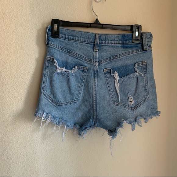 Abercrombie and Fitch High Rise Mom Shorts Size 27 - Picture 3 of 4